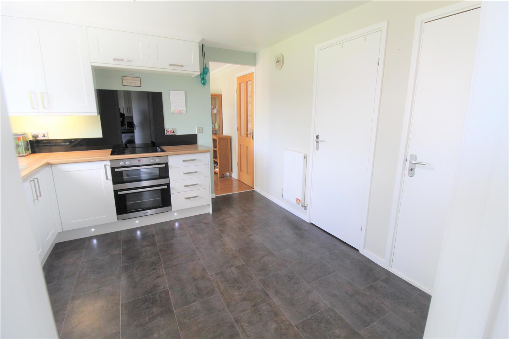 Powderham Close, Packmoor, Stoke-On-Trent